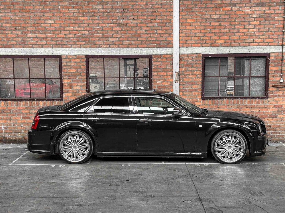 Chrysler 300C HEMI 5.7 V8 340PS 2006 Youngtimer