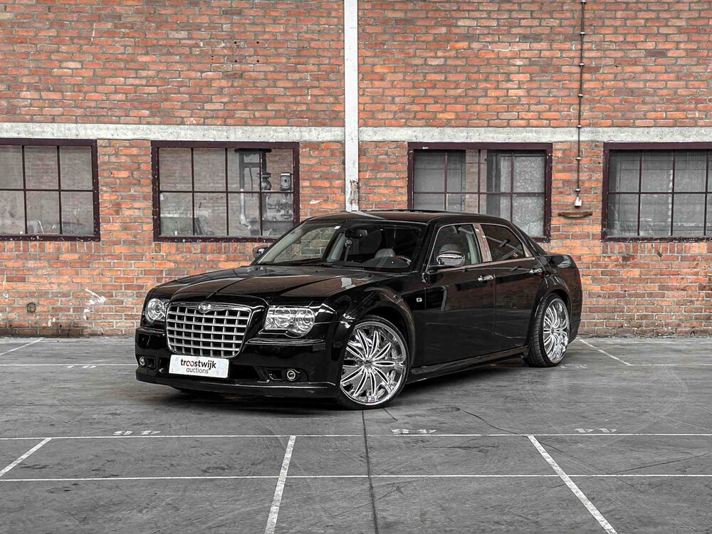 Chrysler 300C HEMI 5.7 V8 340PS 2006 Youngtimer