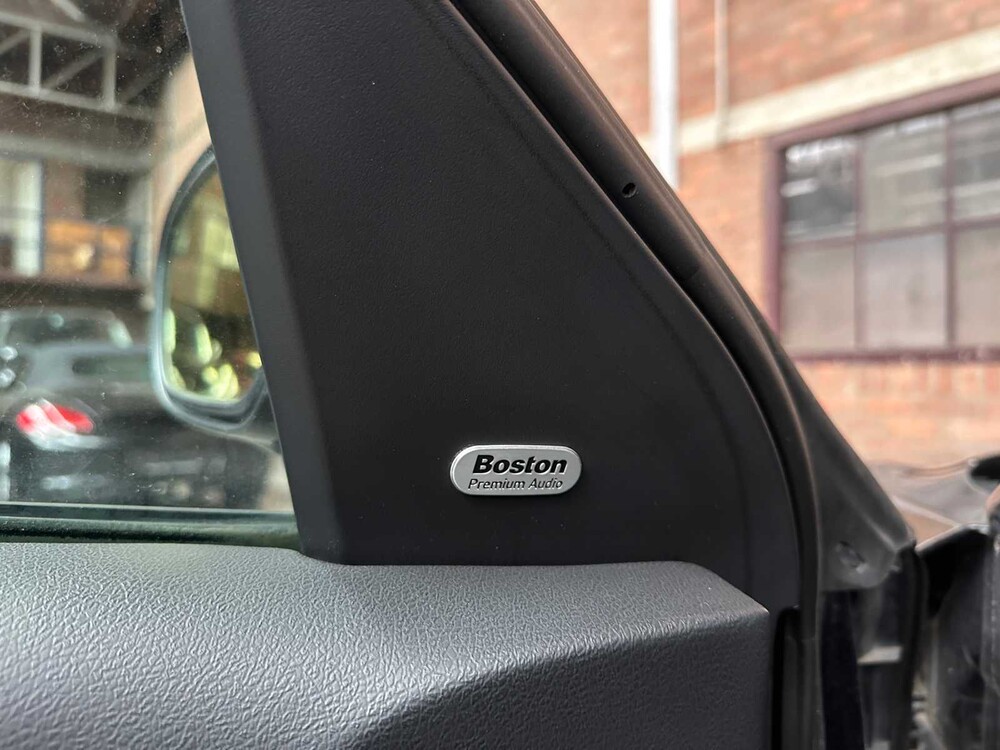 Chrysler 300C HEMI 5.7 V8 340PS 2006 Youngtimer