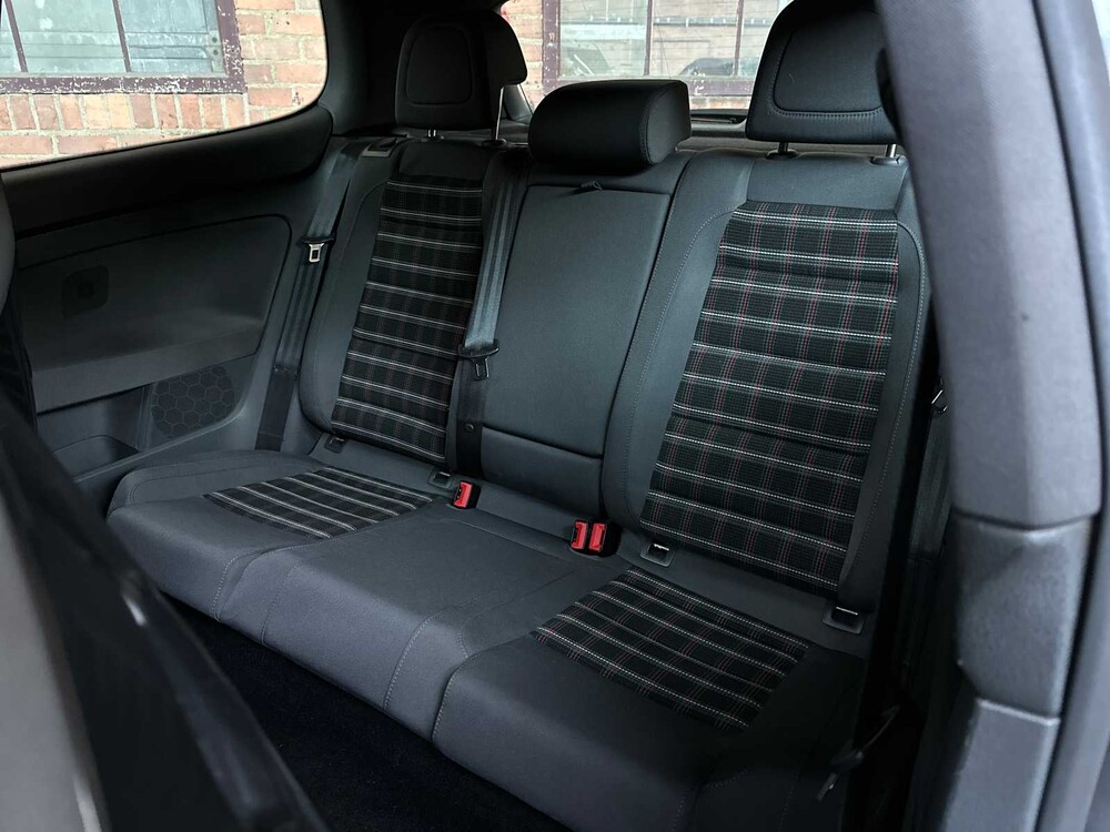 Volkswagen Golf GTI 2.0 TFSI 280PS 2009 (Original-NL), 76-GNG-4