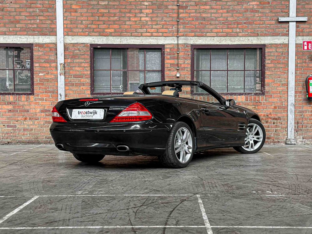 Mercedes-Benz SL350 3.5 V6 272PS 2006 (Designo) SL-Klasse, 6-TZB-37 Youngtimer