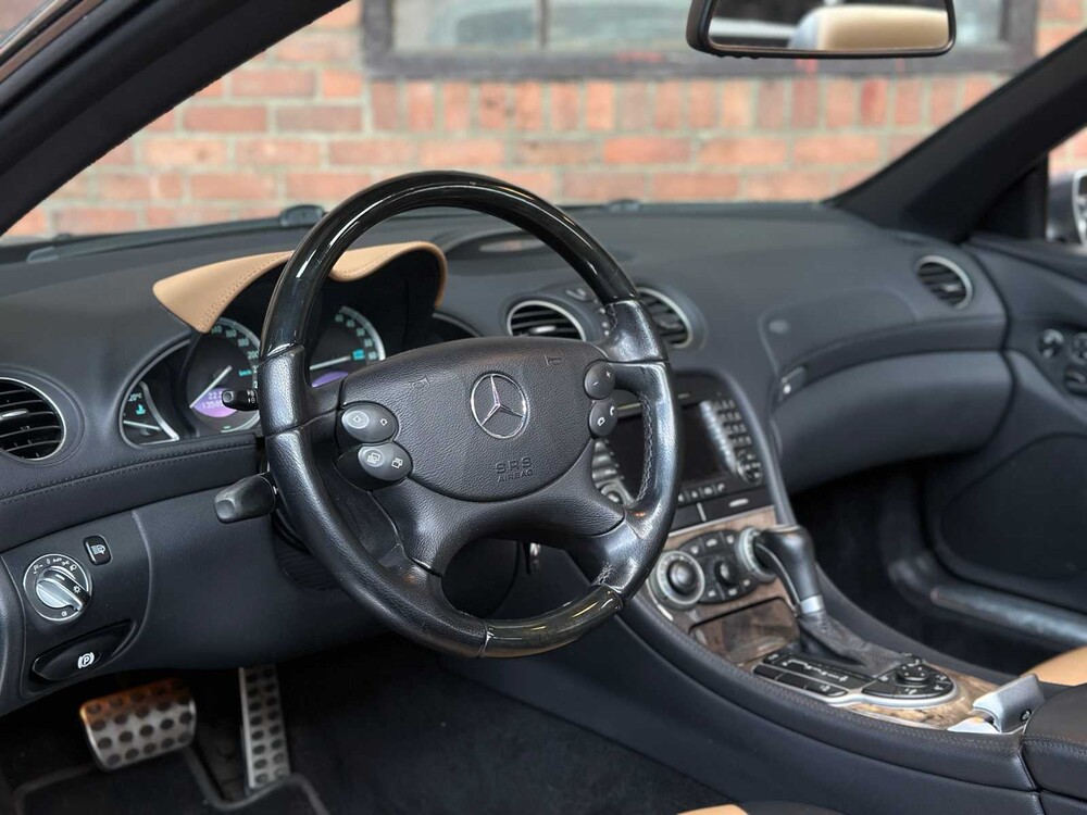 Mercedes-Benz SL350 3.5 V6 272PS 2006 (Designo) SL-Klasse, 6-TZB-37 Youngtimer