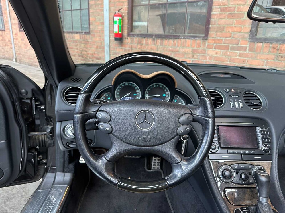 Mercedes-Benz SL350 3.5 V6 272PS 2006 (Designo) SL-Klasse, 6-TZB-37 Youngtimer