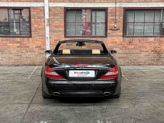 Mercedes-Benz SL350 3.5 V6 272hp 2006 (Designo) SL-class, 6-TZB-37 Youngtimer