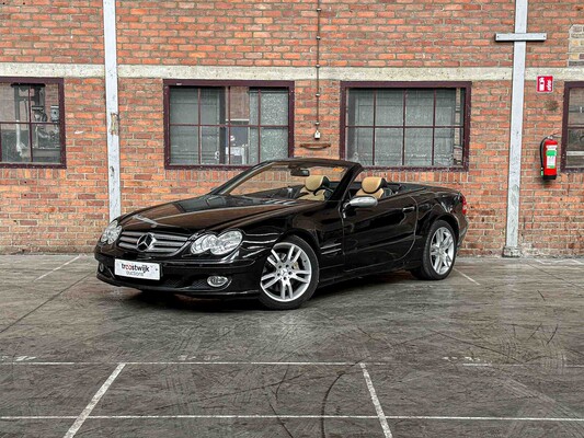 Mercedes-Benz SL350 3.5 V6 272hp 2006 (Designo) SL-class, 6-TZB-37 Youngtimer