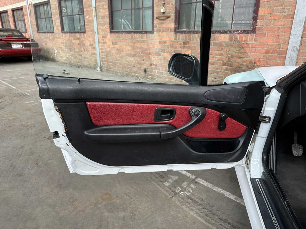 BMW Z3 Roadster 1.8 116PS 1997, 01-NV-HX