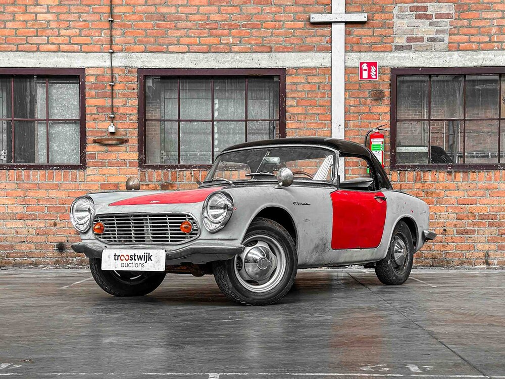Honda S600 57hp 1964 Hardtop (Restaurierungsprojekt)