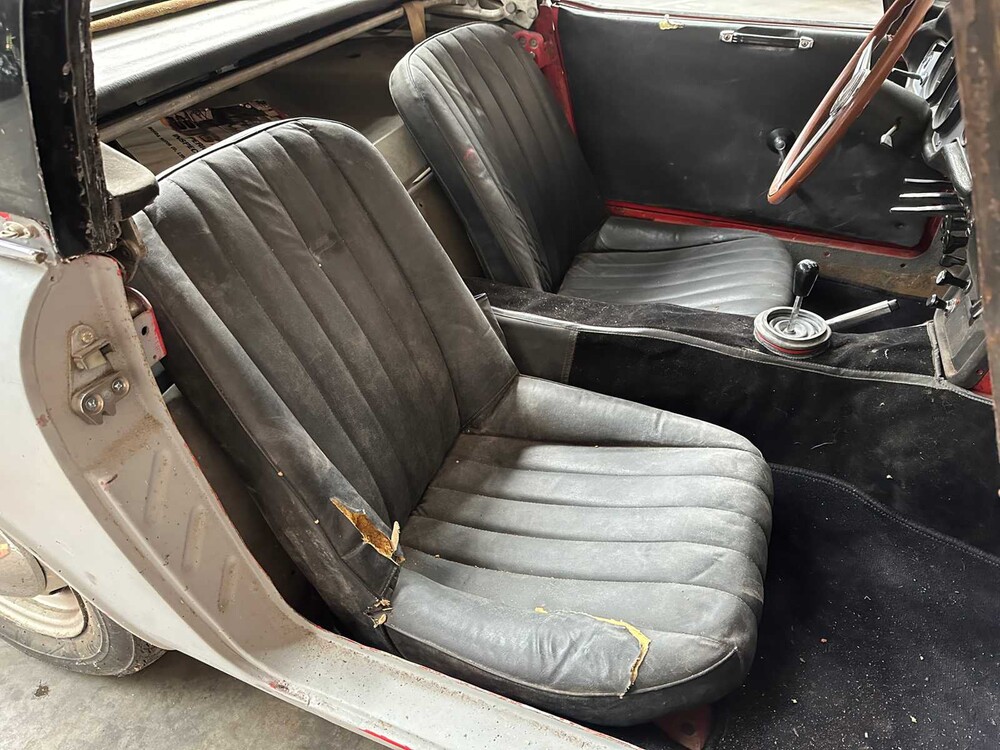 Honda S600 57hp 1964 Hardtop (Restaurierungsprojekt)