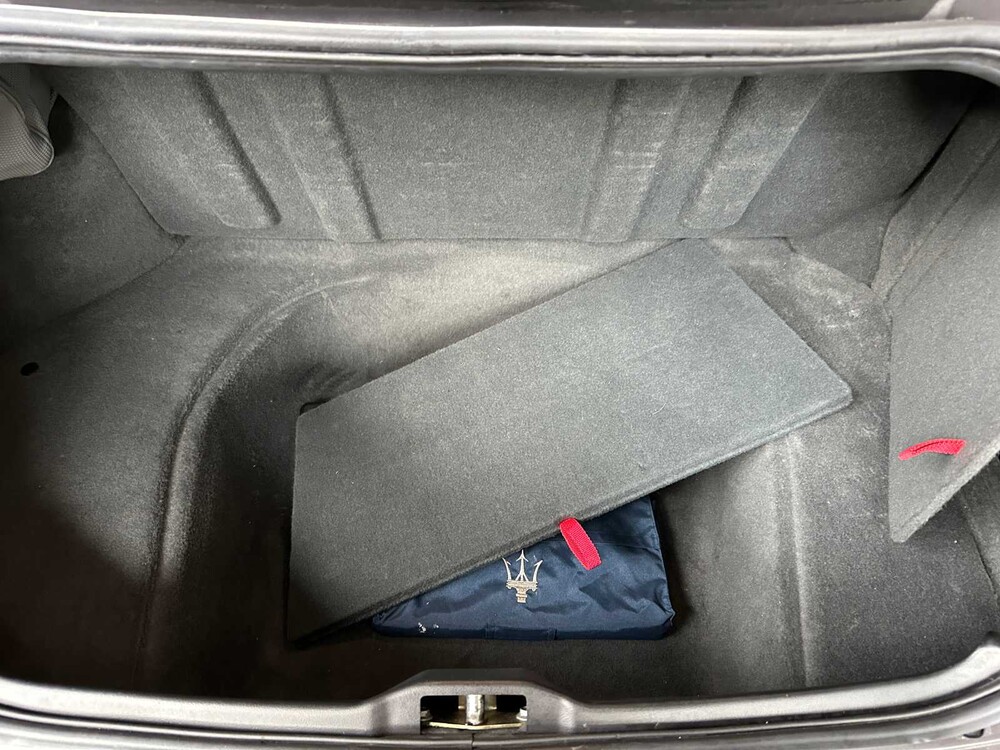 Maserati 3200GT 3.2 V8 370HP 2002 Youngtimer