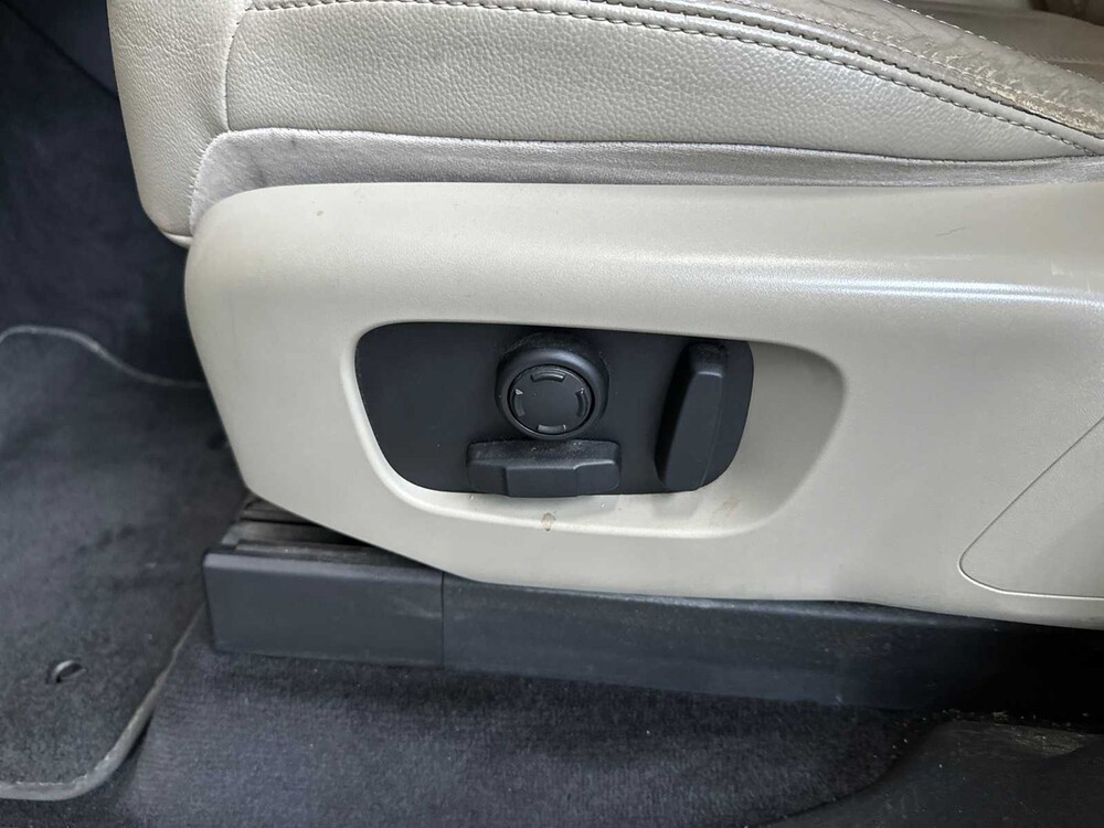 Land Rover Discovery 2.0 Sd4 HSE Luxury 7p 241pk 2017, TS-094-R