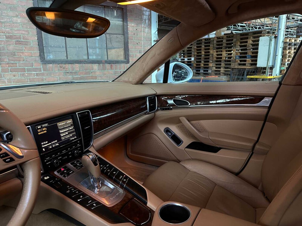 Porsche Panamera 3.6 V6 304PS 2011