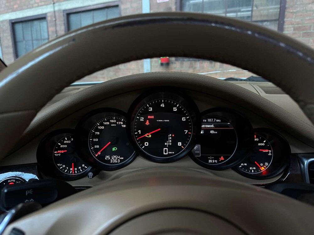 Porsche Panamera 3.6 V6 304PS 2011