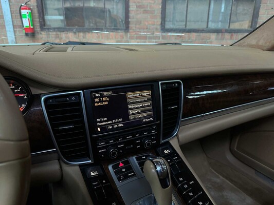 Porsche Panamera 3.6 V6 304hp 2011