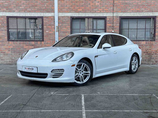 Porsche Panamera 3.6 V6 304hp 2011