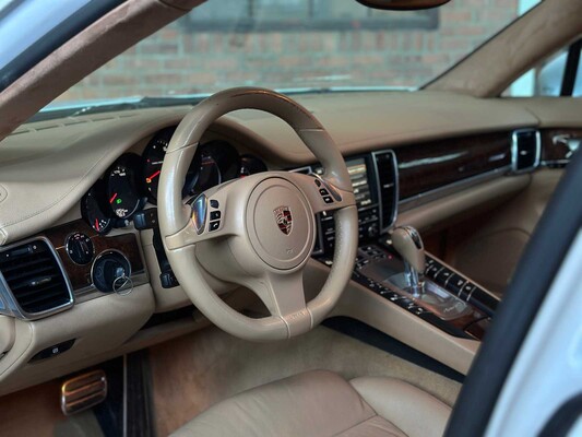 Porsche Panamera 3.6 V6 304hp 2011
