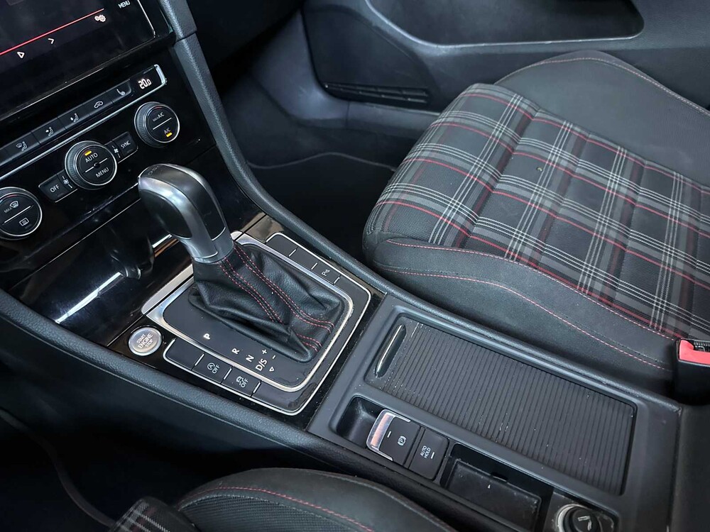 Volkswagen Golf GTI Performance 2.0 TSI 230hp 2018, K-237-RR