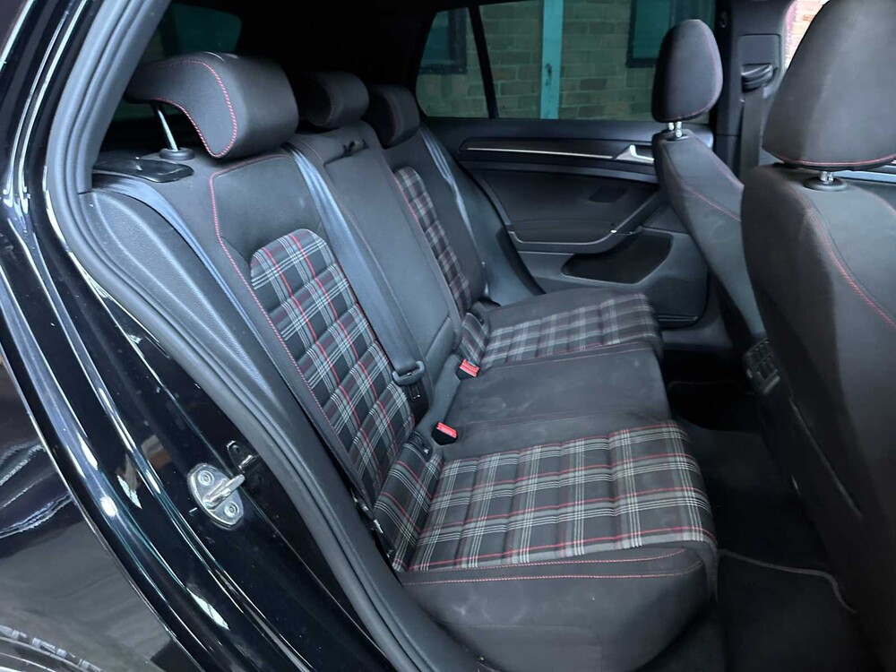 Volkswagen Golf GTI Performance 2.0 TSI 230hp 2018, K-237-RR