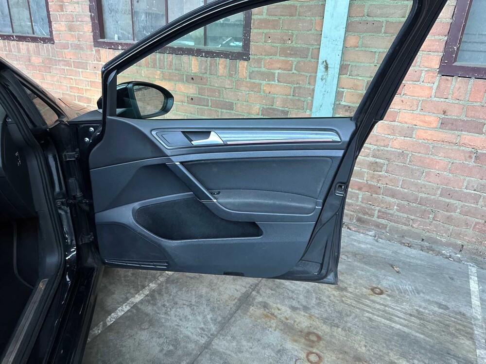 Volkswagen Golf GTI Performance 2.0 TSI 230hp 2018, K-237-RR