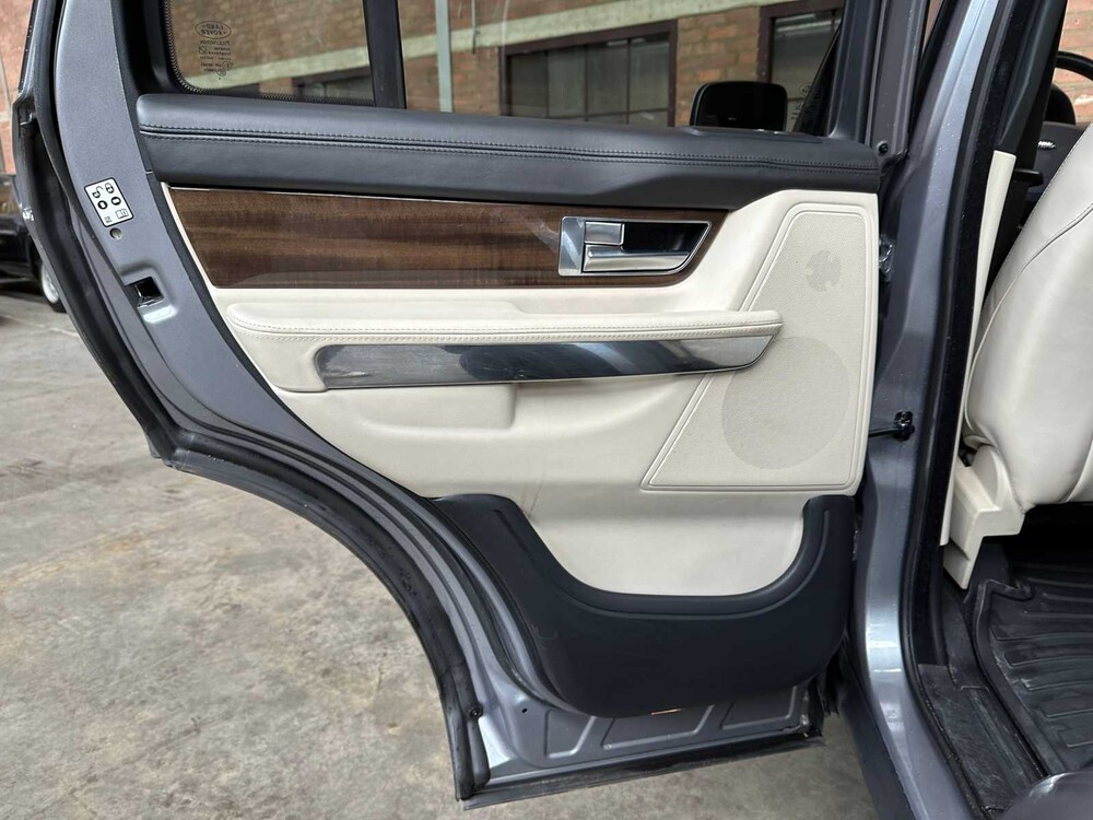 Land Rover Range Rover 5.0 V8 380PS 2012