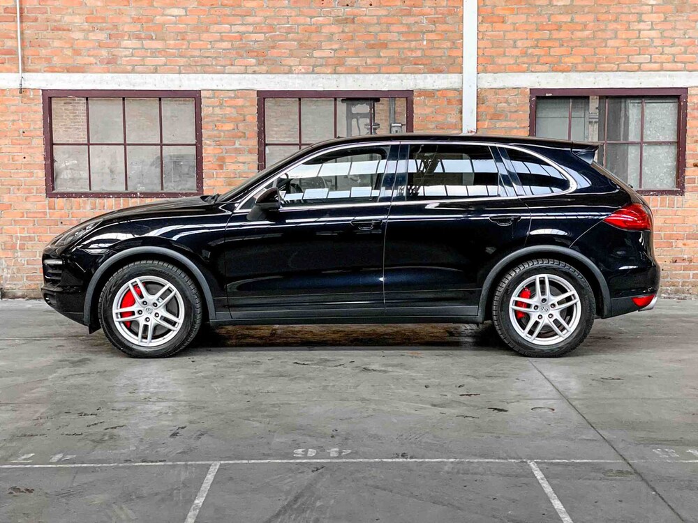 Porsche Cayenne Turbo 4.8 V8 500PS 2011