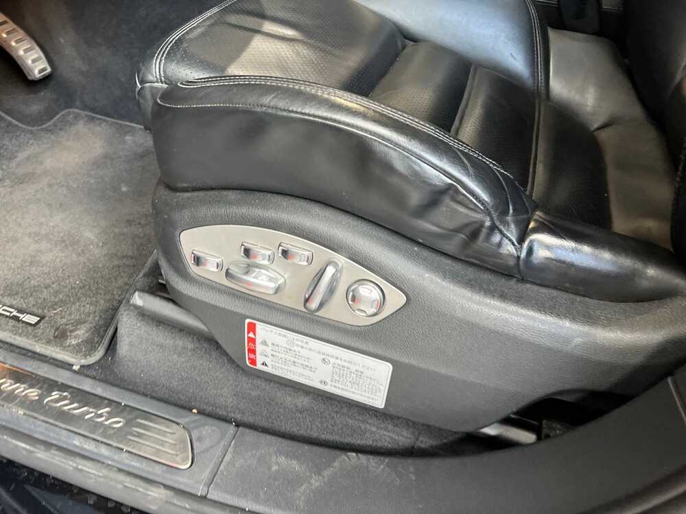 Porsche Cayenne Turbo 4.8 V8 500PS 2012