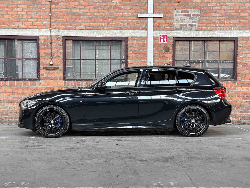 BMW M135i xDrive High Executive F20 320PS 2013 1er, NG-484-F