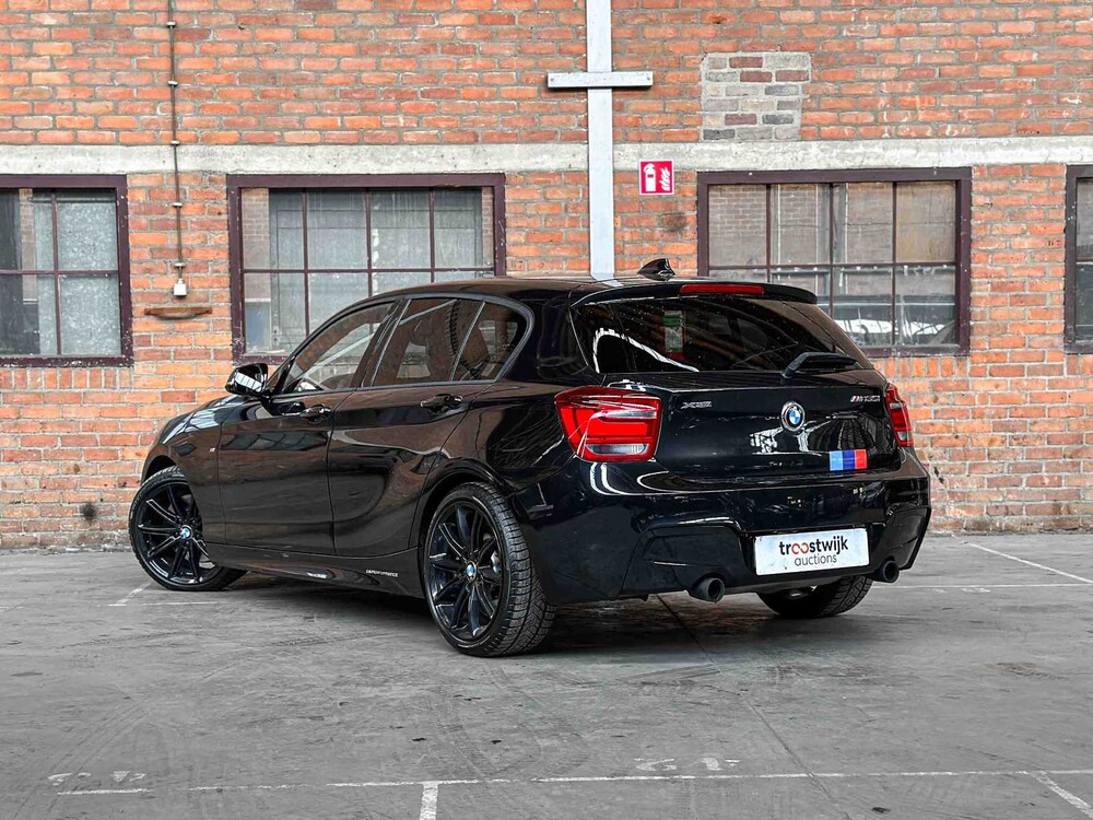 BMW M135i xDrive High Executive F20 320PS 2013 1er, NG-484-F