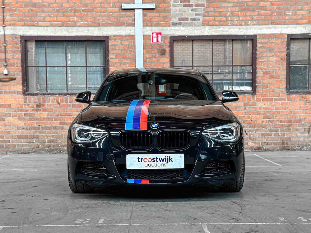 BMW M135i xDrive High Executive F20 320PS 2013 1er, NG-484-F