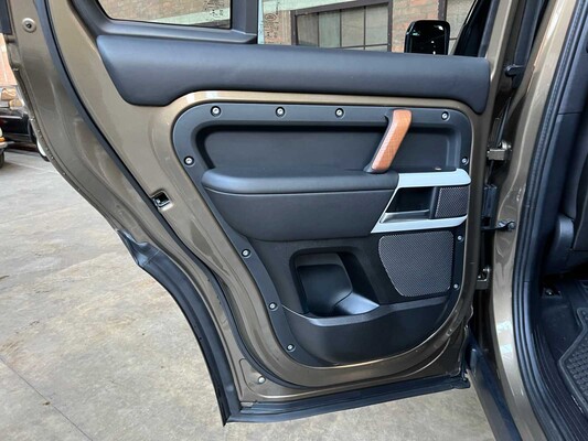 Land Rover Defender HSE 110 241pk 2020, H-341-ZV