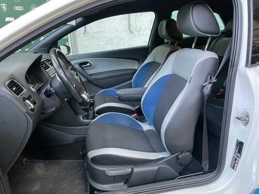 Volkswagen Polo 1.4 TSI BlueGT (WRC Lackierung) 140PS 2013, PH-445-X