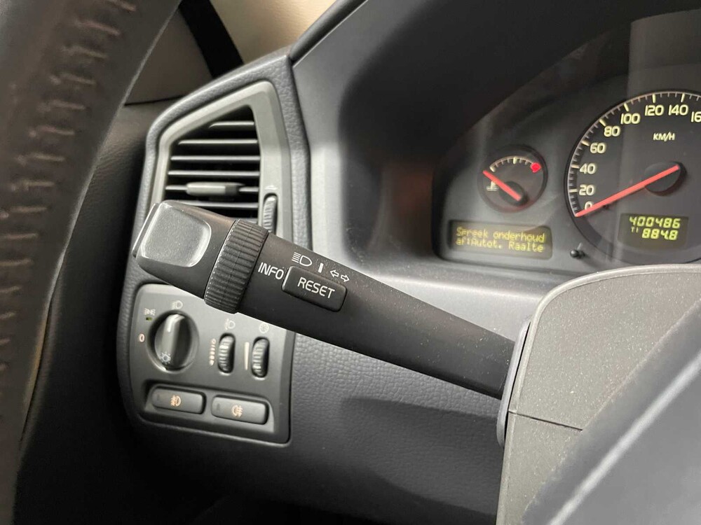 Volvo V70 2.3 T-5 Geartronic C.L 250PS 2001, 18-PS-GJ