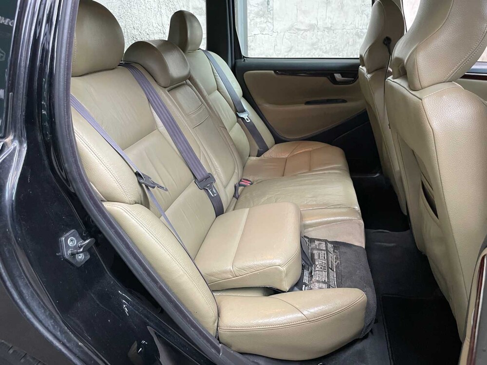 Volvo V70 2.3 T-5 Geartronic C.L 250PS 2001, 18-PS-GJ