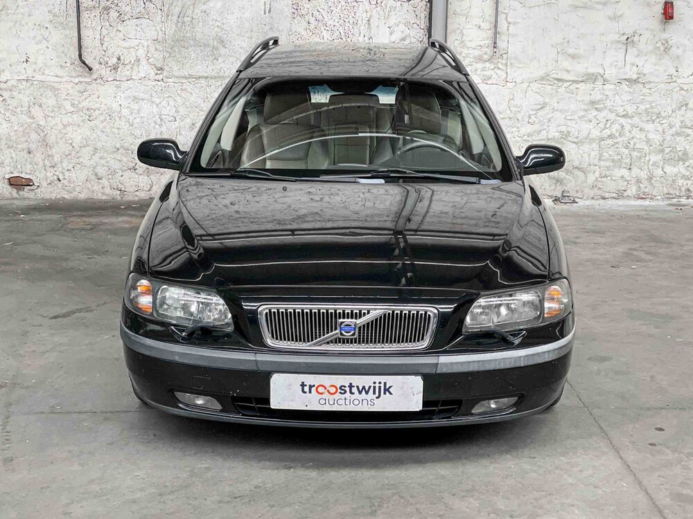 Volvo V70 2.3 T-5 Geartronic C.L 250PS 2001, 18-PS-GJ