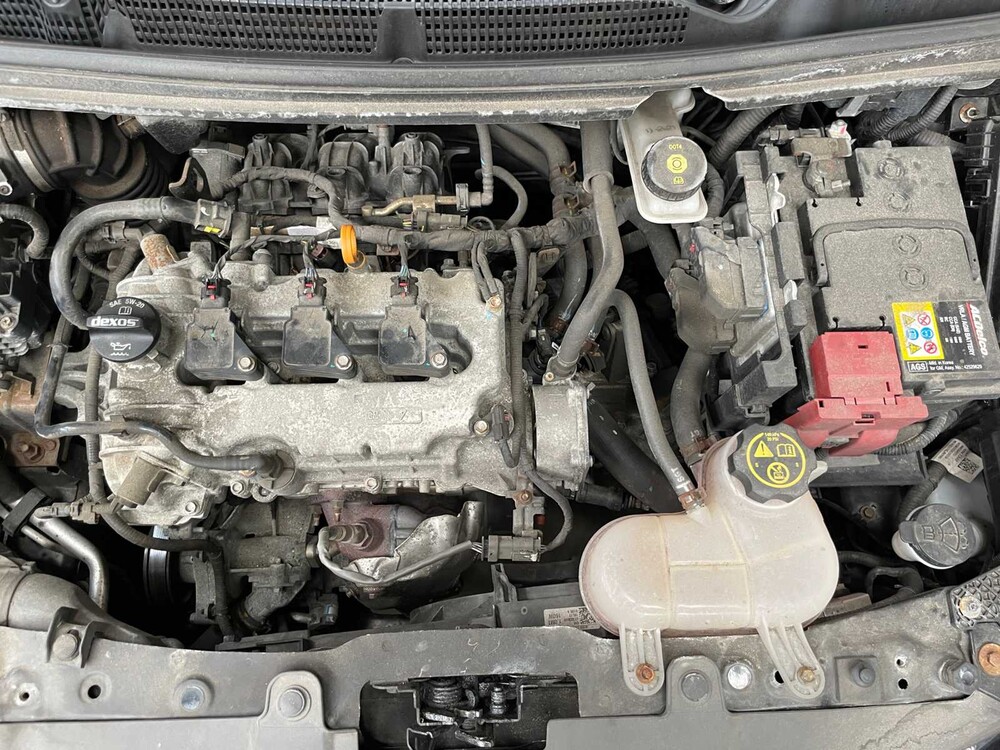 Opel KARL 1.0 ecoFL Innovation 75PS 2017, NK-413-X