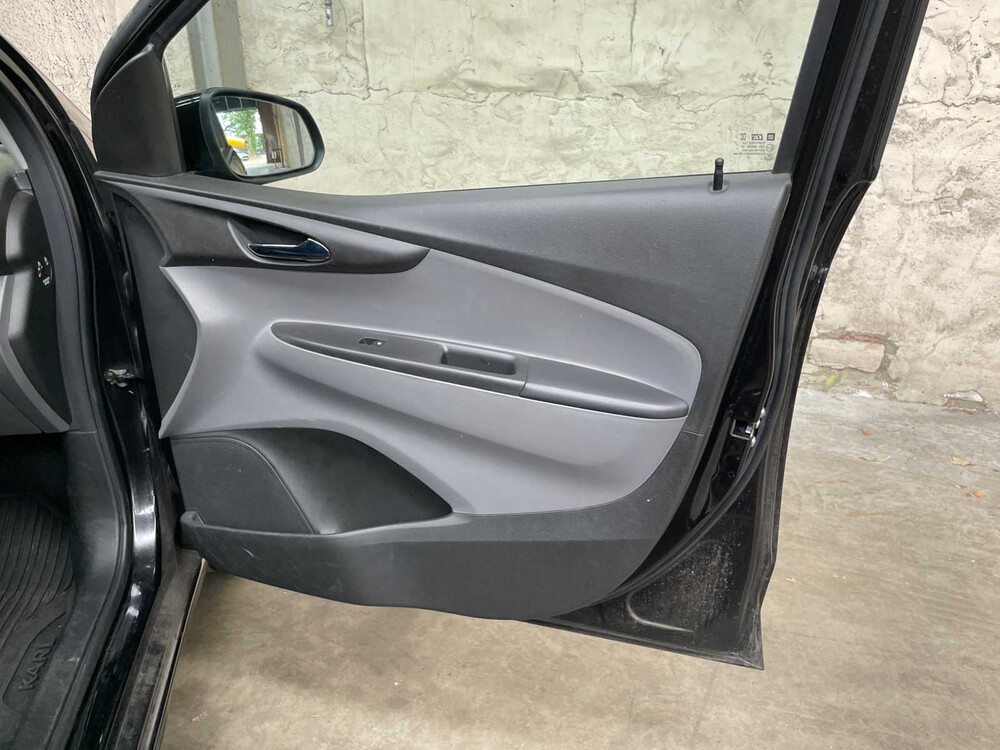 Opel KARL 1.0 ecoFL Innovation 75PS 2017, NK-413-X