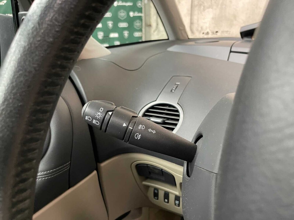 Renault Grand Espace 3.5 V6 Dynamique (NEUER MOTOR 45.000km) 241PS 2009, J-221-GB