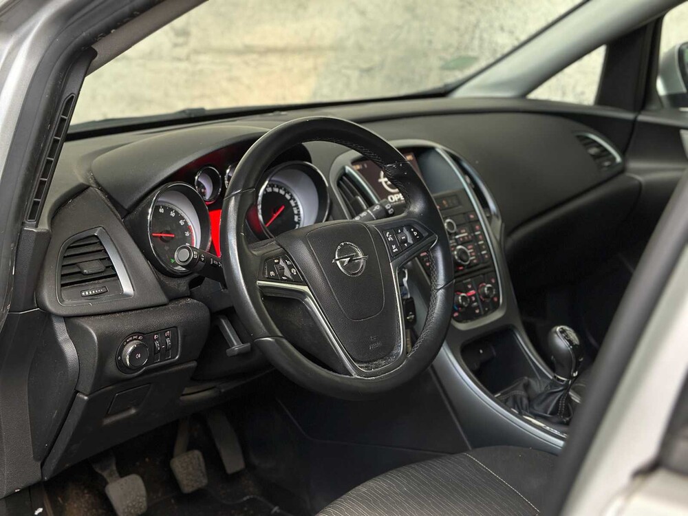 Opel Astra Sports Tourer 1.4 Cosmo 101PS 2012, 43-ZJF-1