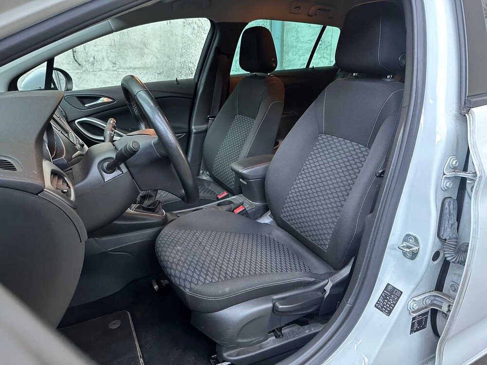 Opel Astra ST 1.2T Business 145PS 2020, H-905-ZX