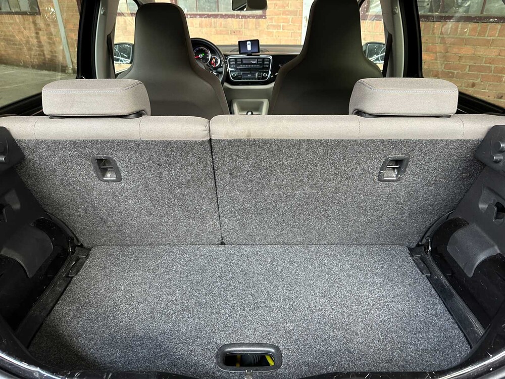 Volkswagen e-Up! 60kW Baujahr 2015, R-694-XD