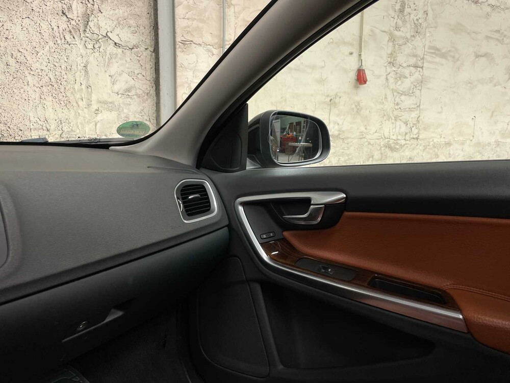 Volvo V60 Generation V 2.0 200PS 2011