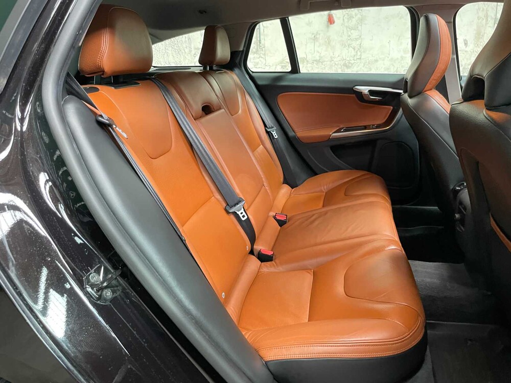 Volvo V60 Generation V 2.0 200PS 2011