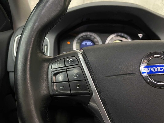 Volvo V60 Generation V 2.0 200PS 2011