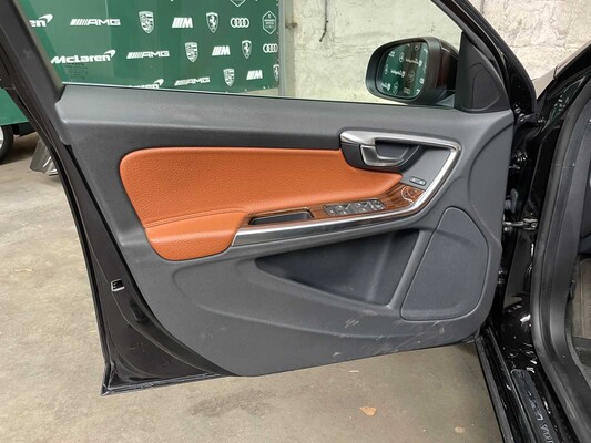 Volvo V60 Generation V 2.0 200PS 2011