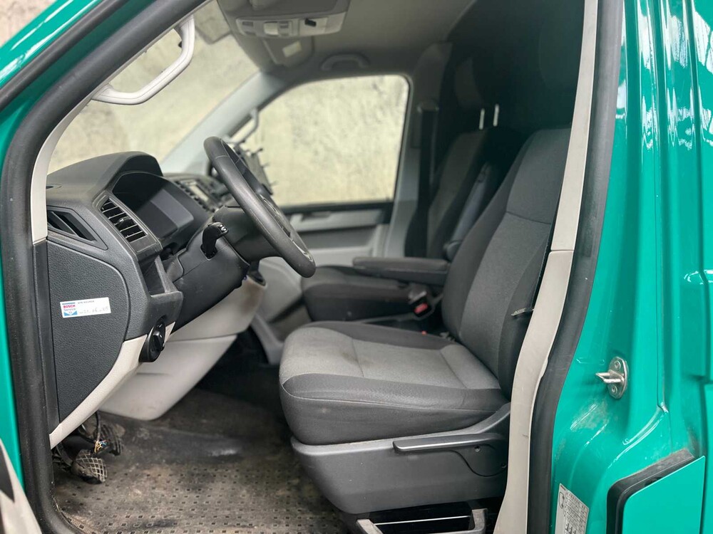 Volkswagen Transporter 2.0 TDI L1H1 Highl. 84PS 2018, V-236-PF