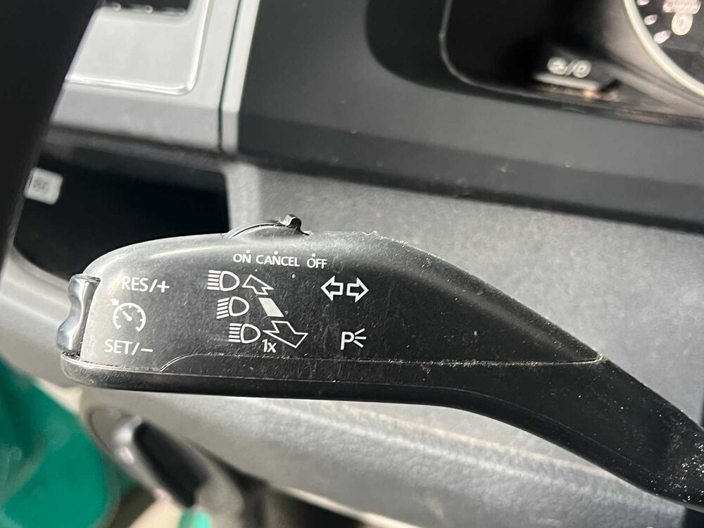 Volkswagen Transporter 2.0 TDI L1H1 Highl. 84PS 2018, V-236-PF