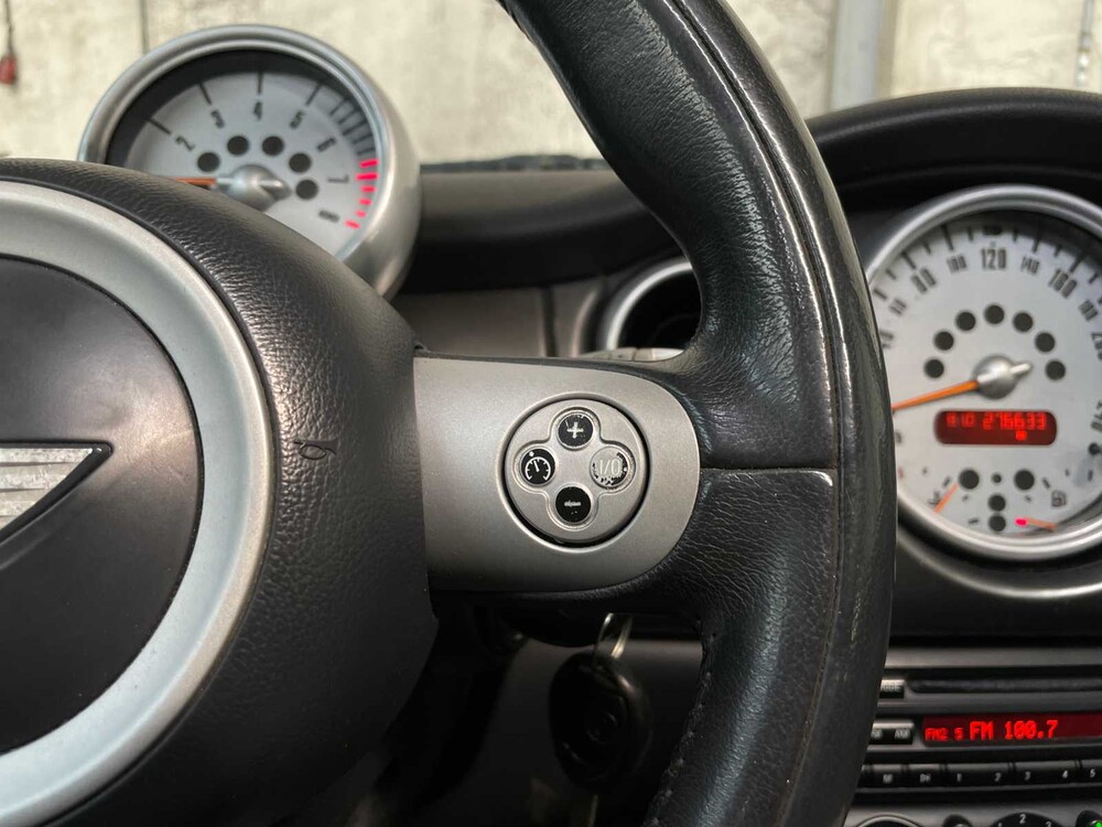 Mini Cooper S Chile 1.6 163PS 2004, 72-XR-FK