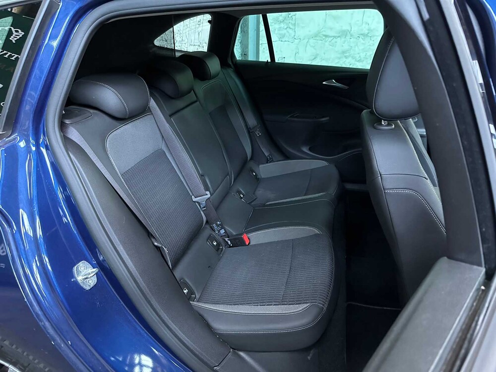 Opel Astra Sports Tourer 1.2 Elegance 131PS 2020, H-350-BK