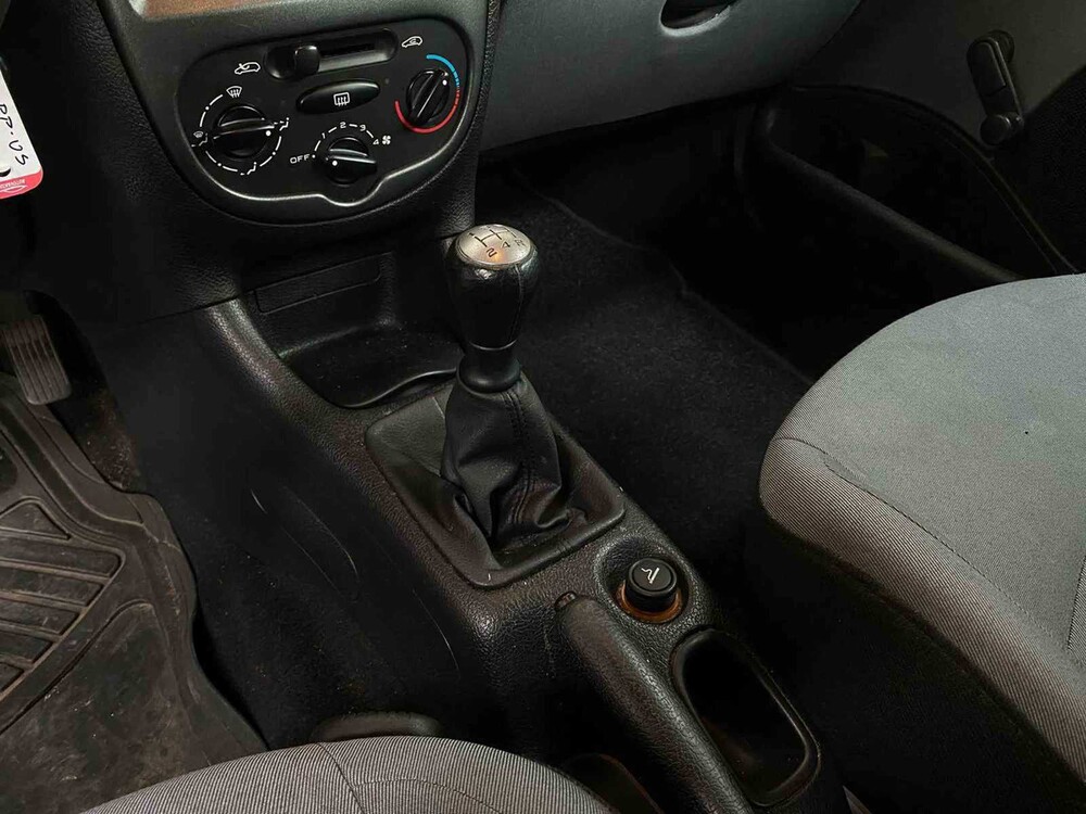 Peugeot 206 1.4 HDI Pop' Art 68hp 2004 - Erstjg. NL-, 08-PP-US