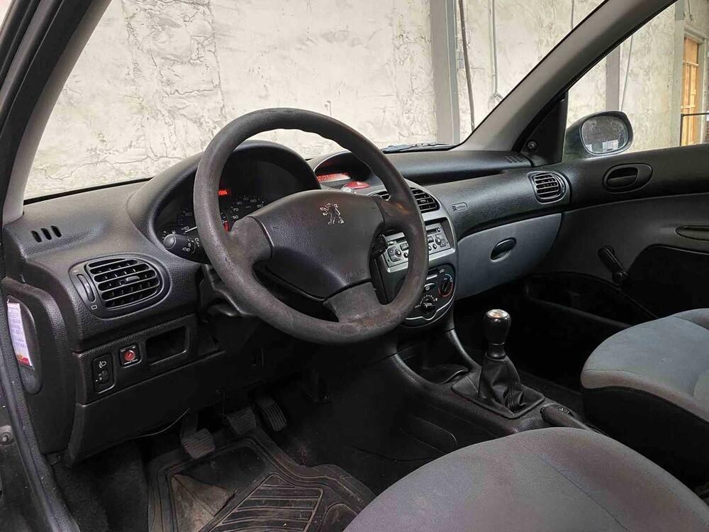 Peugeot 206 1.4 HDI Pop' Art 68hp 2004 - Erstjg. NL-, 08-PP-US