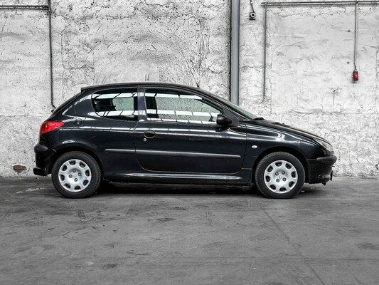 Peugeot 206 1.4 HDI Pop' Art 68hp 2004 - Erstjg. NL-, 08-PP-US